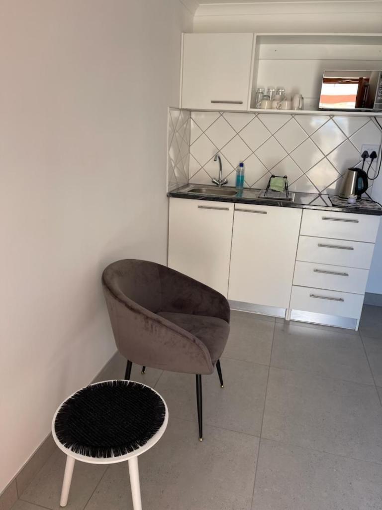 The Oasis Accommodation Luderitz ภายนอก รูปภาพ